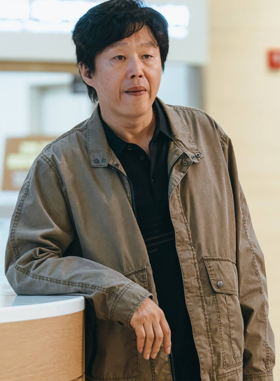Kim Jin-man Gold Land 2026 Jacket
