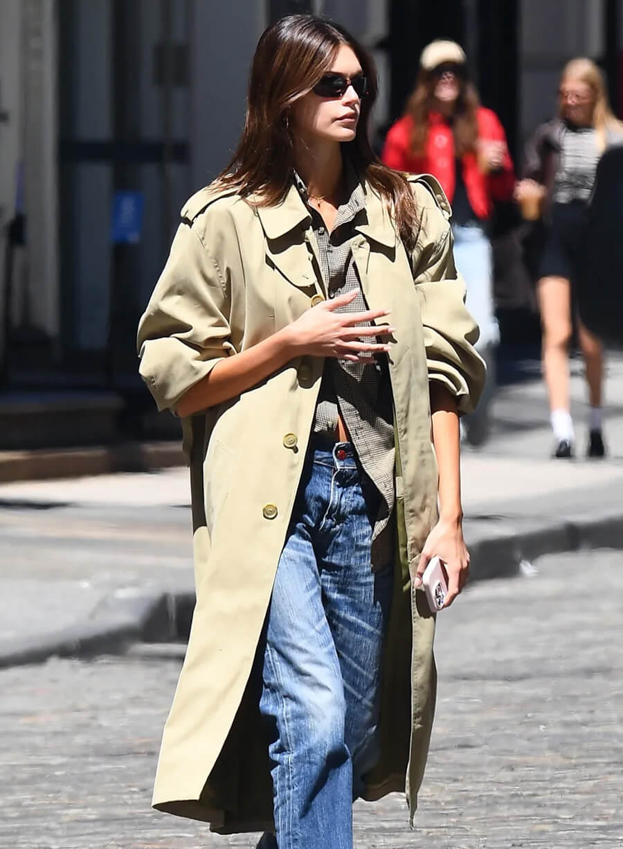 Kaia Gerber Street Style 2026 Trench Coat