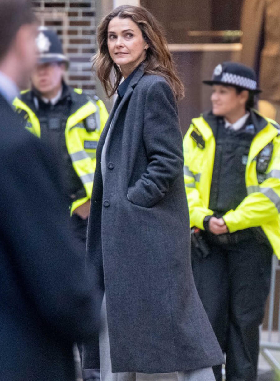 Keri Russell The Diplomat S04 Overcoat