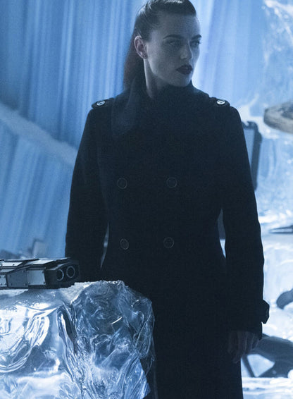 Lena Luthor Supergirl S05 Black Coat