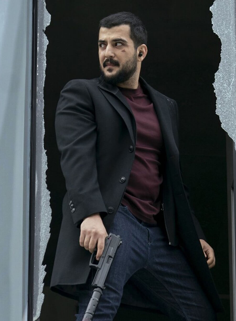 Phoenix Raei Dale The Night Agent Black Coat