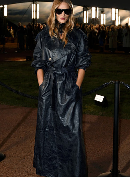 Rosie Huntington-Whiteley Burberry Summer 2026 Show Trench Coat